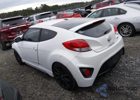 2016 Hyundai Veloster Turbo R-Spec z USA, uszkodzony, nr VIN KMHTC6AE6GU275274
